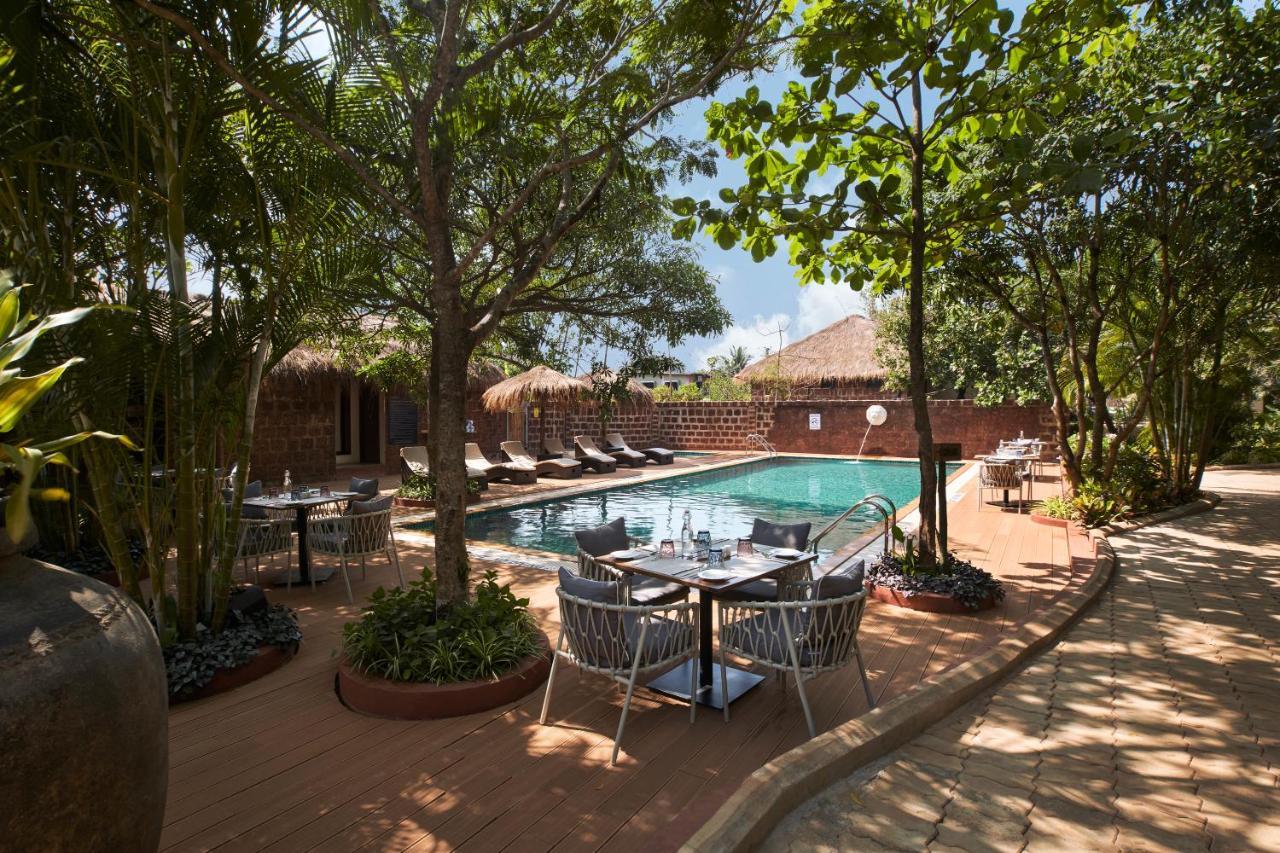 Larisa Resort Ashwem Mandrem Exterior photo