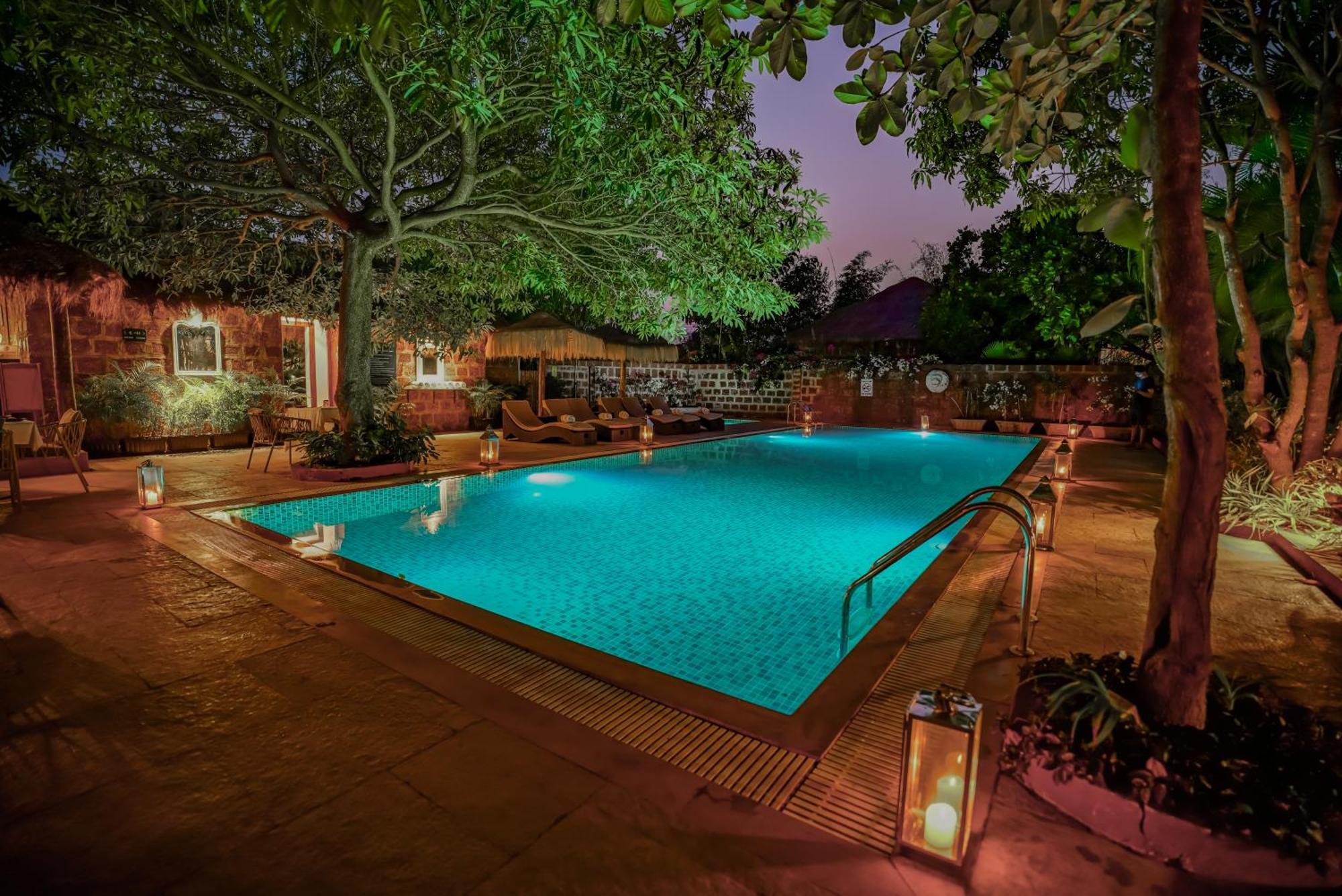 Larisa Resort Ashwem Mandrem Exterior photo